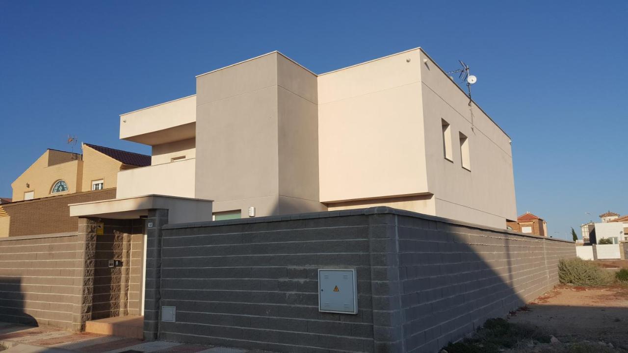 5 Bedrooms Private House 300M From Beach Рокетас-де-Мар Экстерьер фото