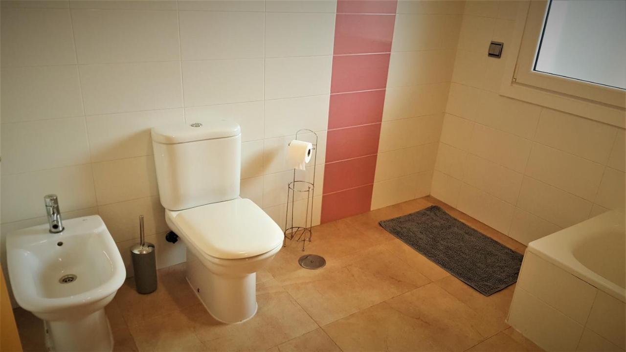 5 Bedrooms Private House 300M From Beach Рокетас-де-Мар Экстерьер фото