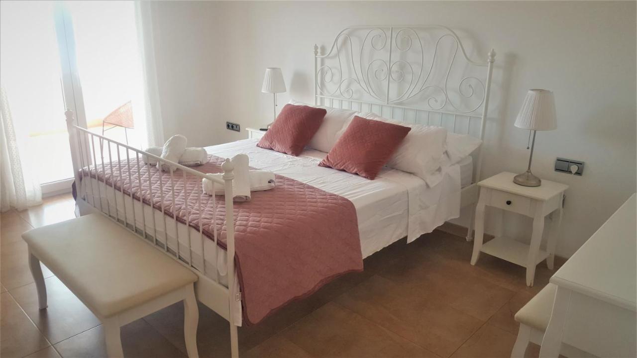 5 Bedrooms Private House 300M From Beach Рокетас-де-Мар Экстерьер фото